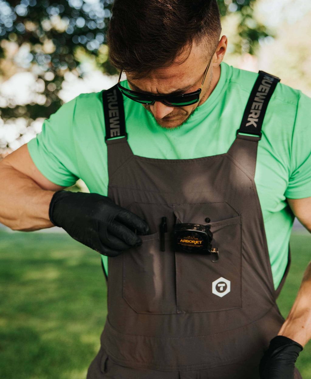 T1 Overalls with Knee Pads